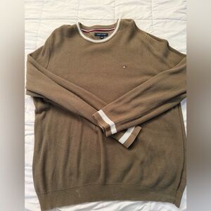 Tommy Hilfiger Men's Brown Crewneck Sweater